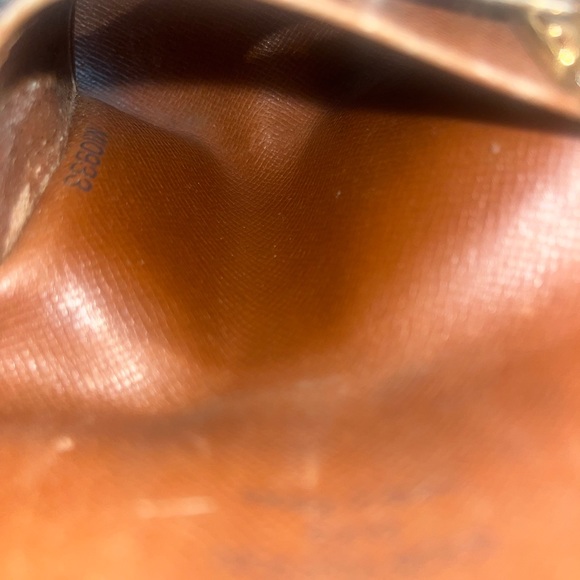 Louis Vuitton key holder - Picture 6 of 6